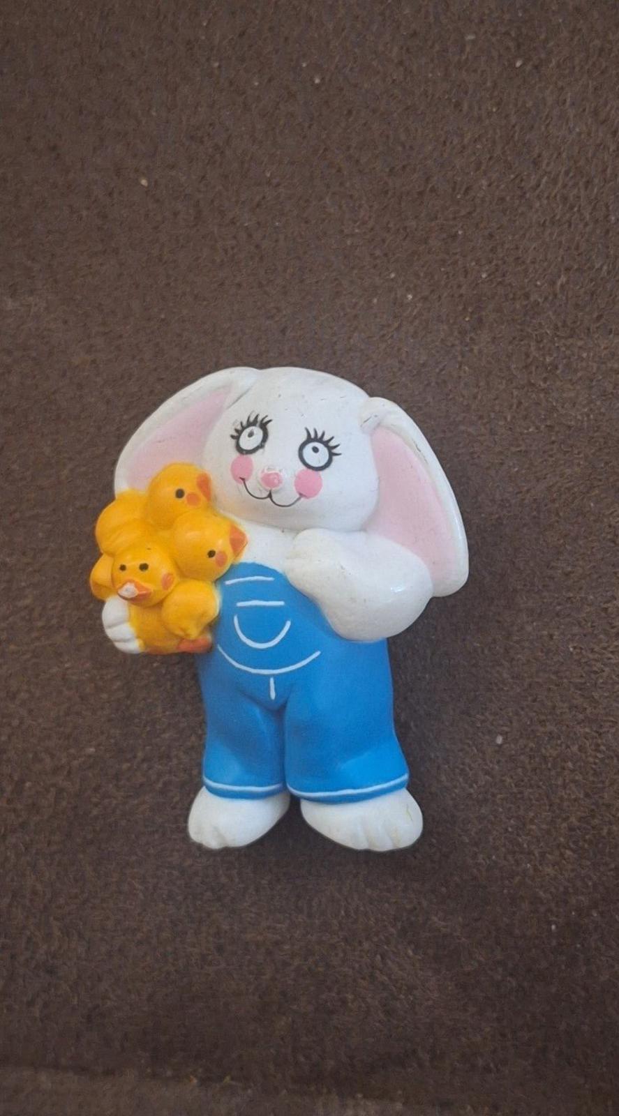 Vintage S. Lehman/ Easter Unlimited Signed Plastic Easter Bunny Pin