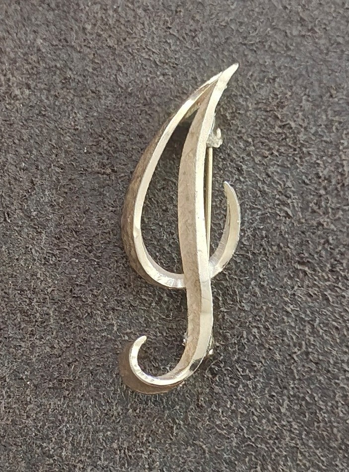 1960/70s Mamselle Gold Tone Monogram Initial J Brooch Pin