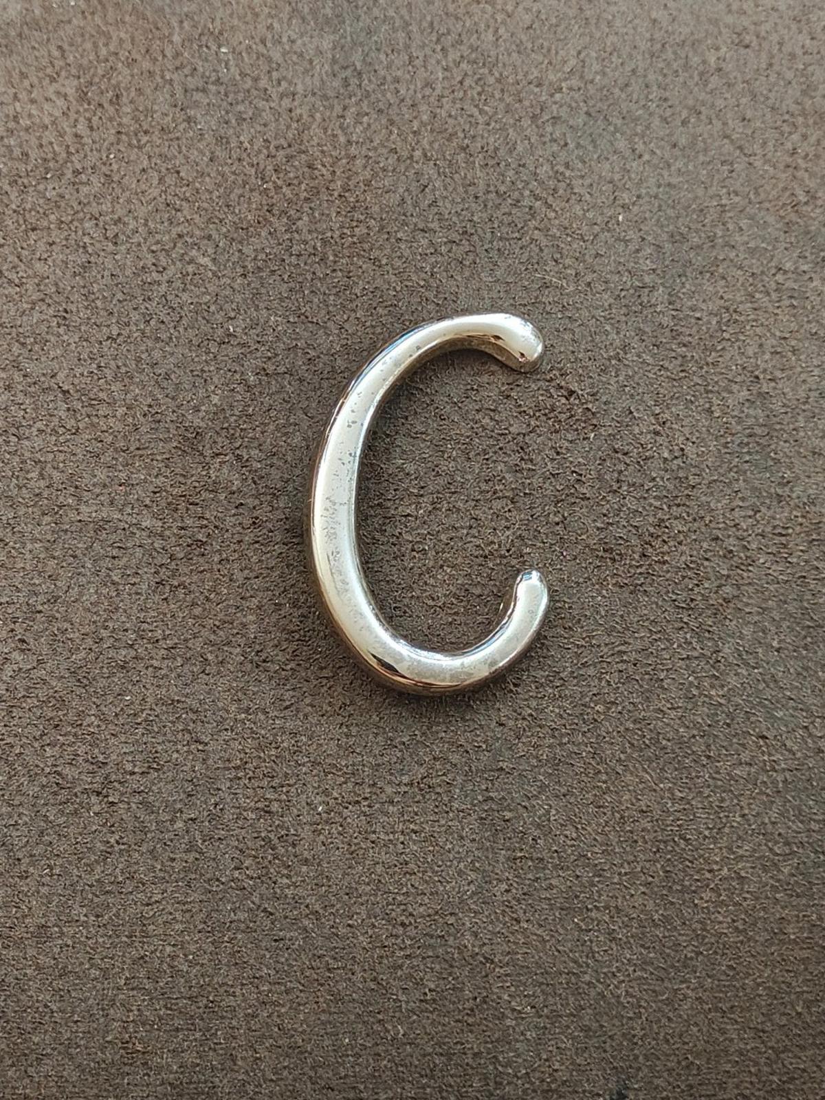 1980s Monogram Initial Letter C Silver Tone Pin/Brooch