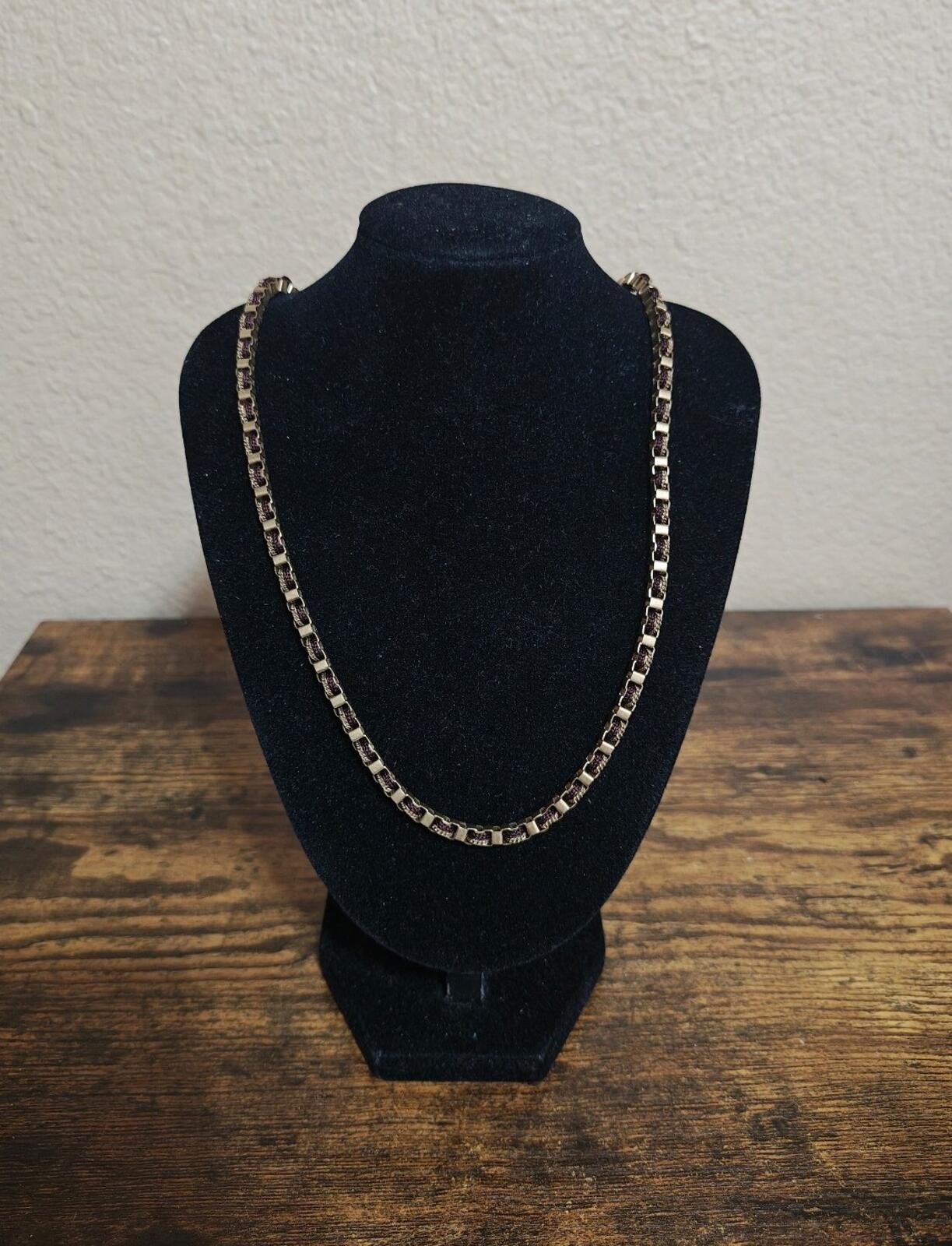 90s Cookie Lee Box Chain Necklace Featuring a Distinct Toggle Clasp Closure NWT