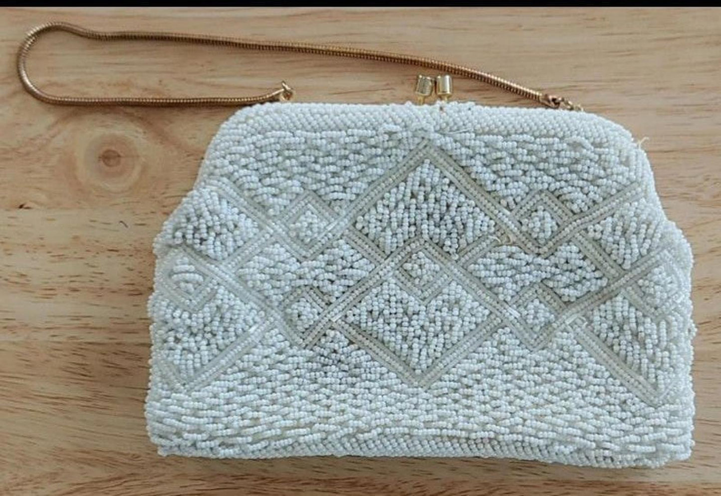 Beautiful 1950s-60s Vintage White Beaded Clutch Purse Made In Hong Kong