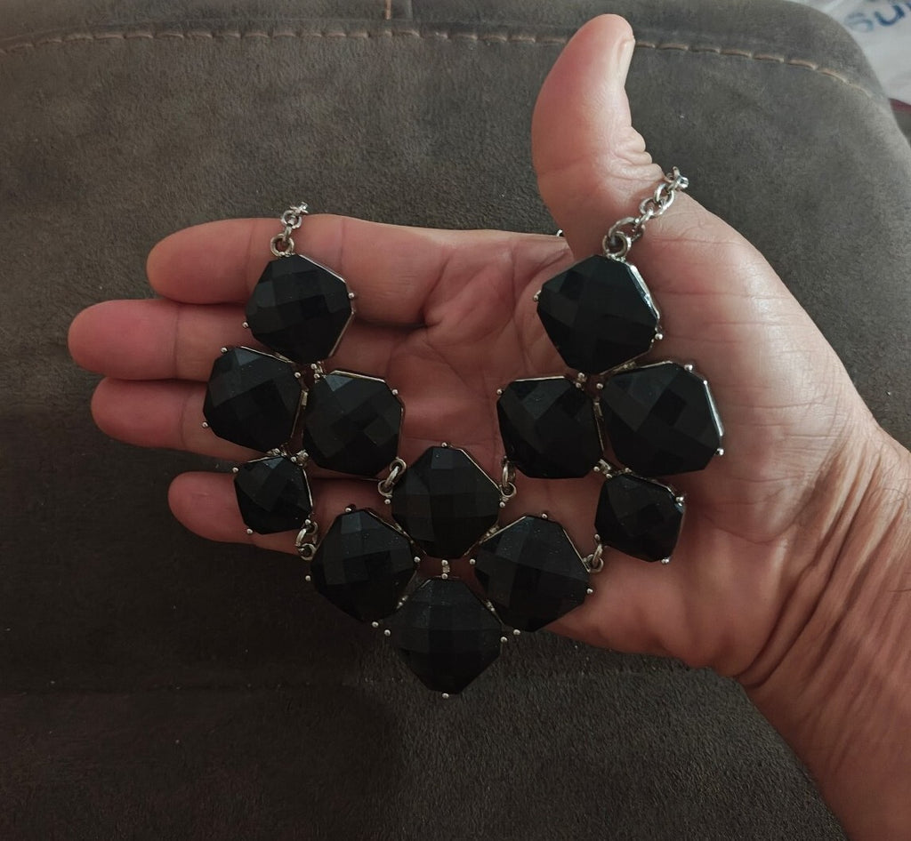 NYC Brand Silver Tone Black Geometric Silver Tone Statement Necklace.