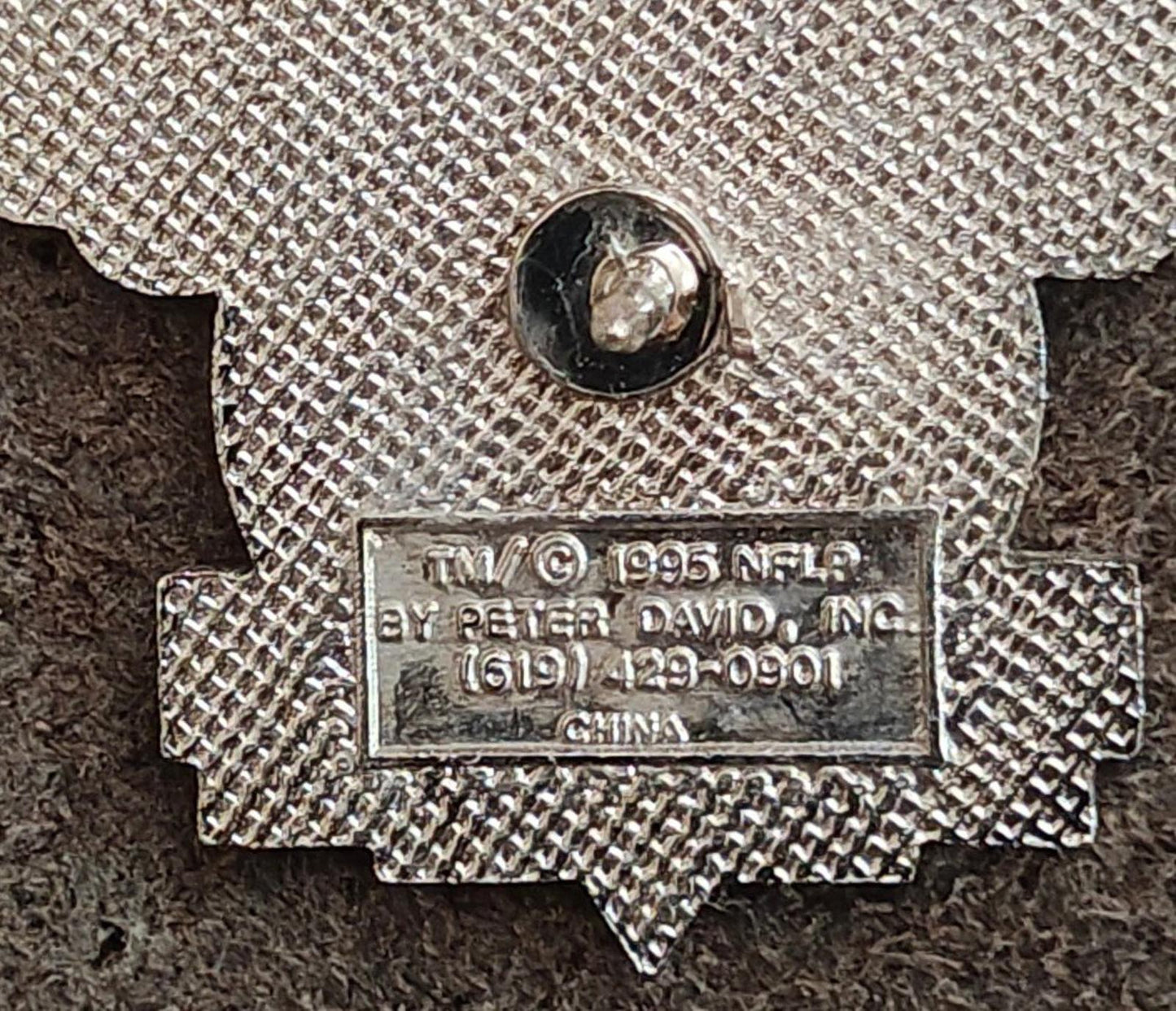 1995 Dallas Cowboys Winged Star Silver Tone Enamel Pin