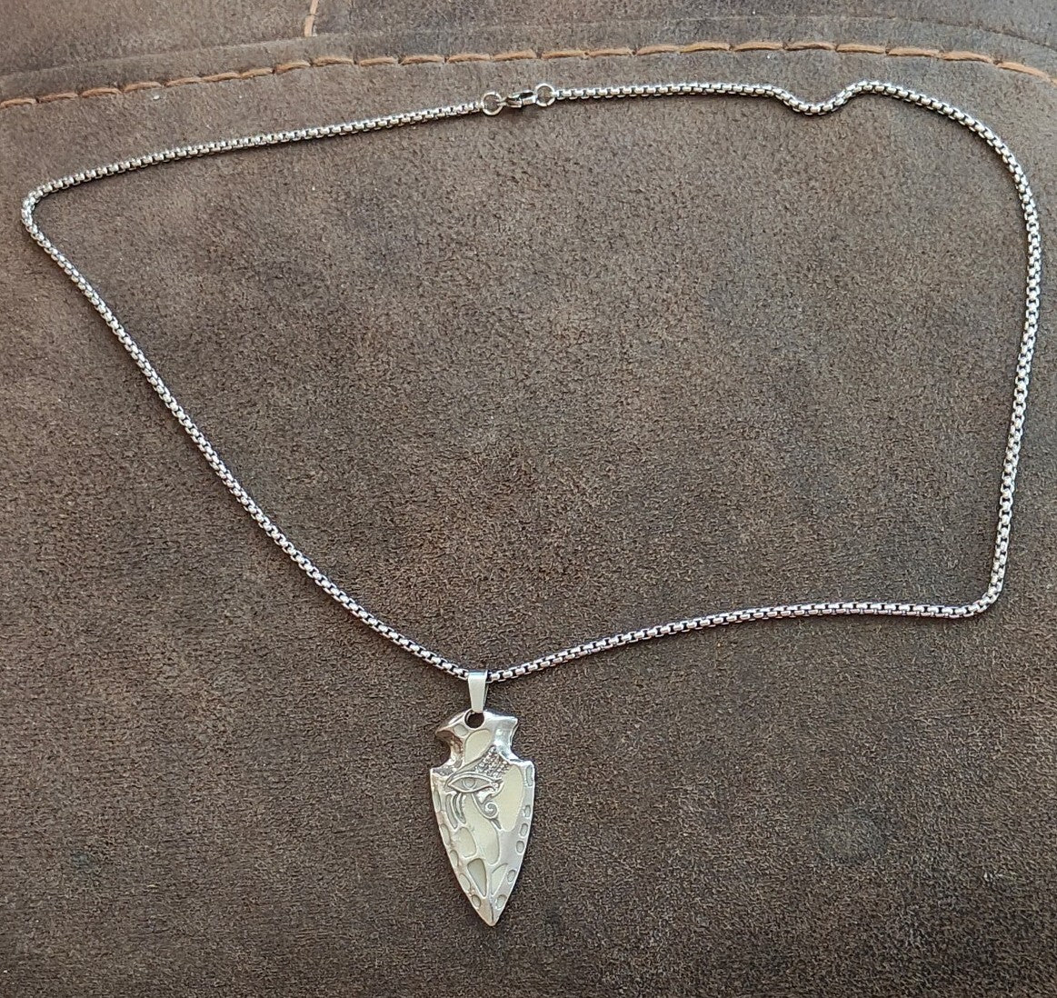 Southwestern Style Silver Tone Arrowhead Mosaic Inlay Pendant Necklace