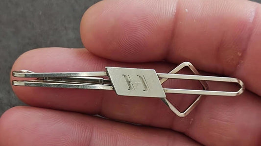1950s/60’s Initial H Silver Tone Tie Bar Clip