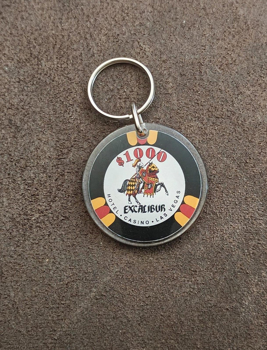 1990s Vintage Excalibur Hotel & Casino Las Vegas $1000 Chip Plastic Keychain