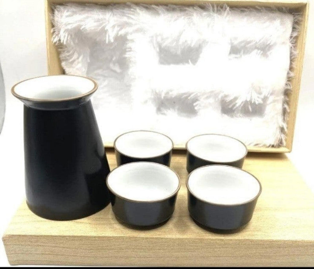 Elegant Black Japanese Honoka Ceramic 5 Piece Sake Set New