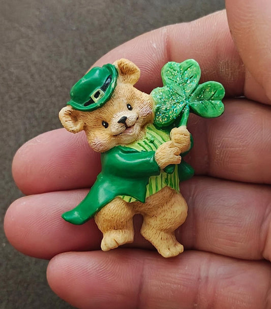 1986 American Greetings St. Patrick's Day Leprechaun Bear With Shamrock Brooch