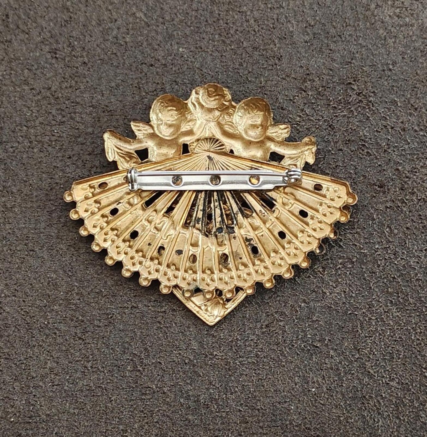 1970s/80s Gold Tone Renaissance Revival Style Double Cherub Brooch