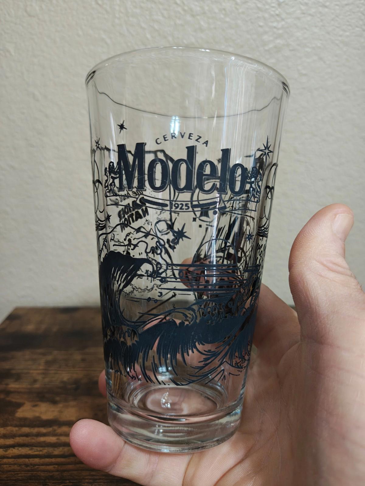 Modelo Especial Rare Limited Edition Graffiti Art Las Vegas Raiders Pint Glass.