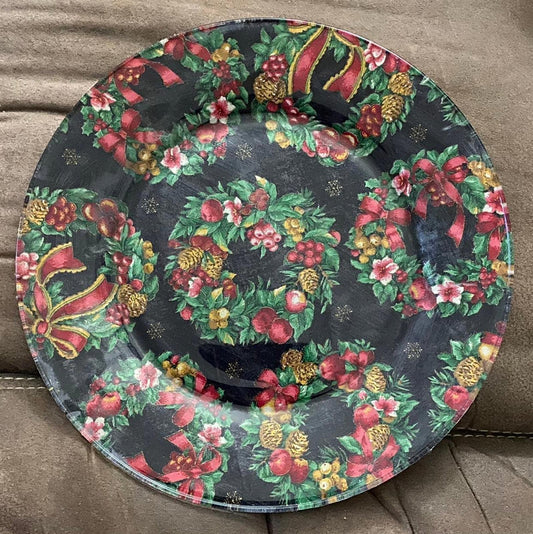 Christmas Wreath Decoupage Round Plate