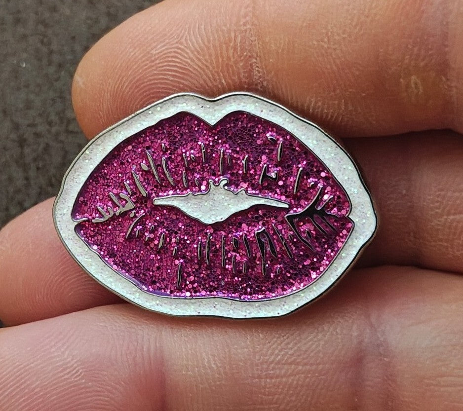 Vibrant Pink Glitter Lips Pin