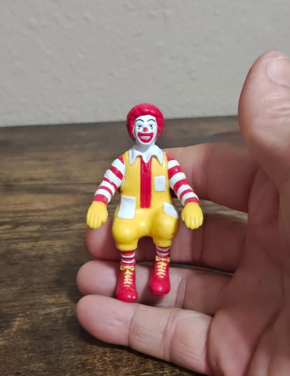 1995 Ronald McDonald Happy Meal PVC Figurine