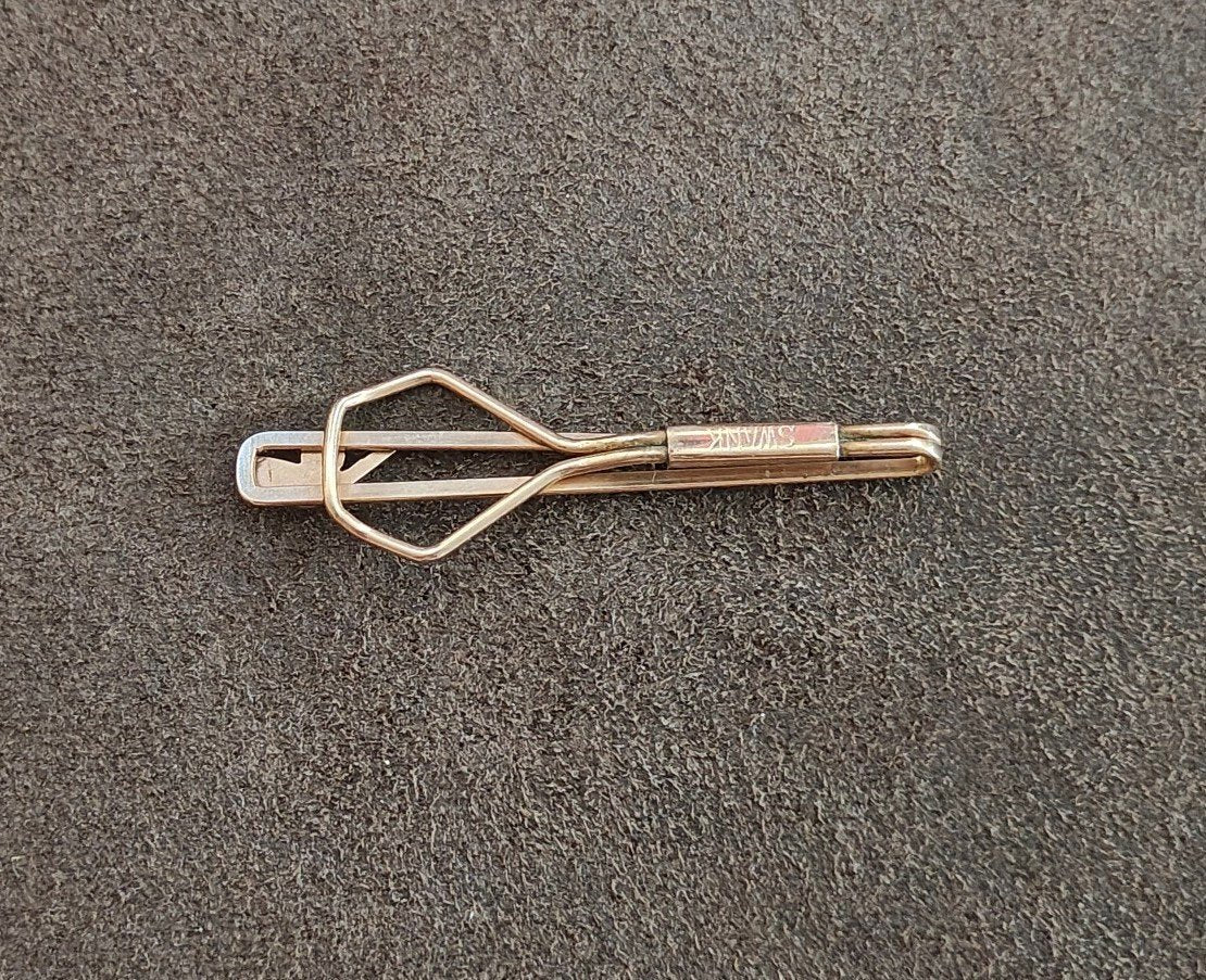 1950s Swank Golf Ball & Club Gold Tone Tie Clip
