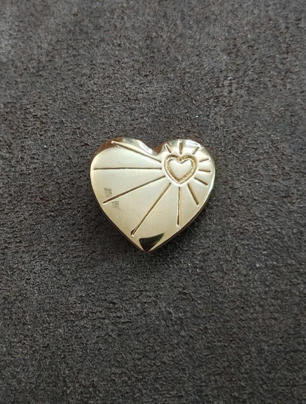 1990s Collectible Variety Club Gold Tone 3D Heart Pin/Brooch
