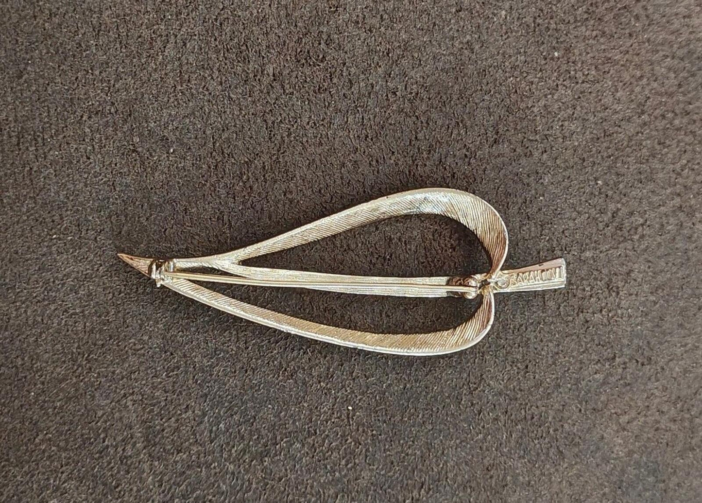 1960s Signed Sarah Coventry "Simplicity" Open Leaf Brooch