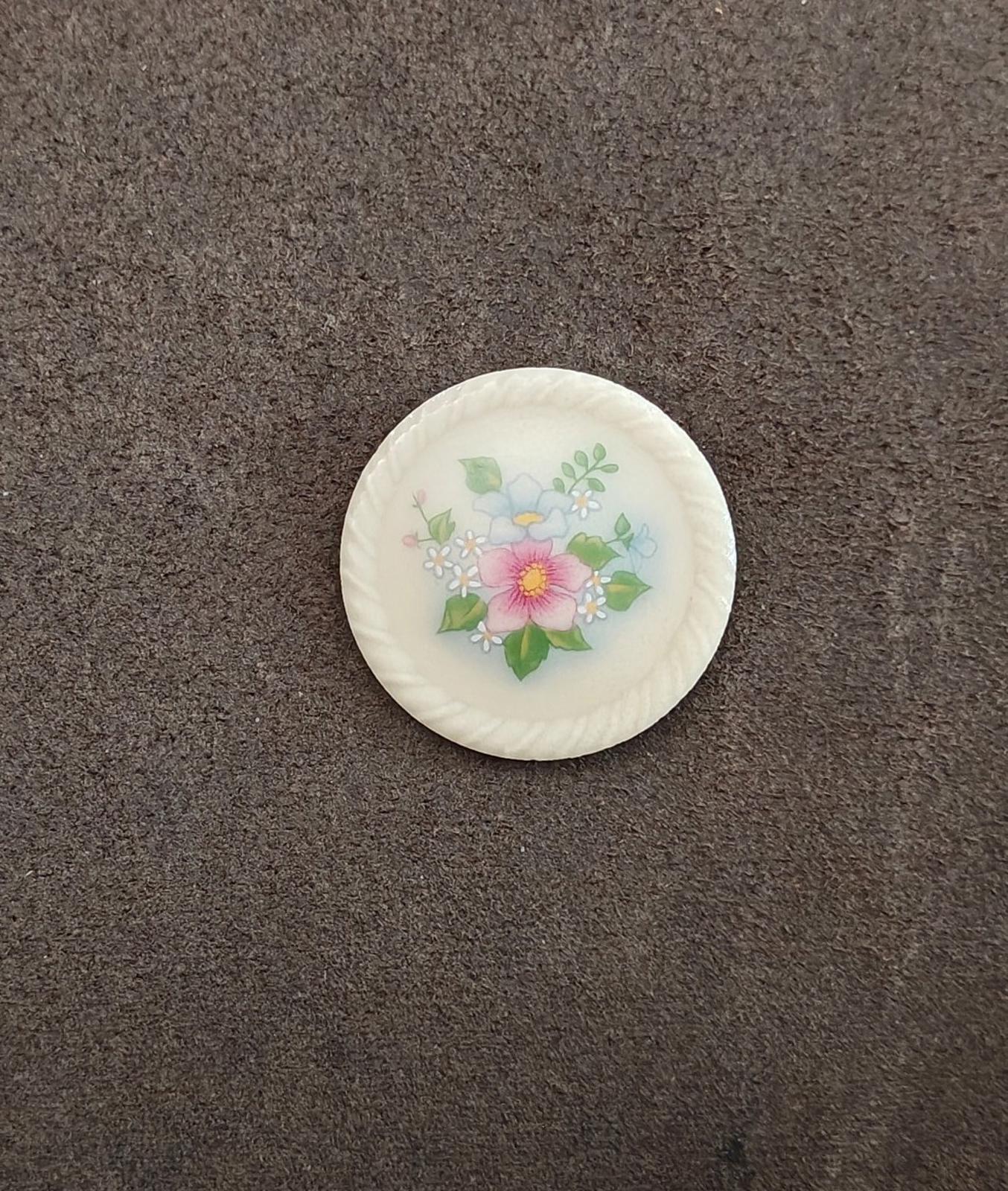 1980s Avon "Spring Bouquet" Porcelain Disc Brooch Pin