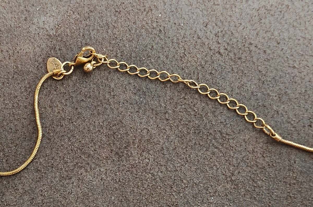 Early 2000s Lia Sophia Gold Tone Mother of Pearl Mosaic Slide Pendant Necklace