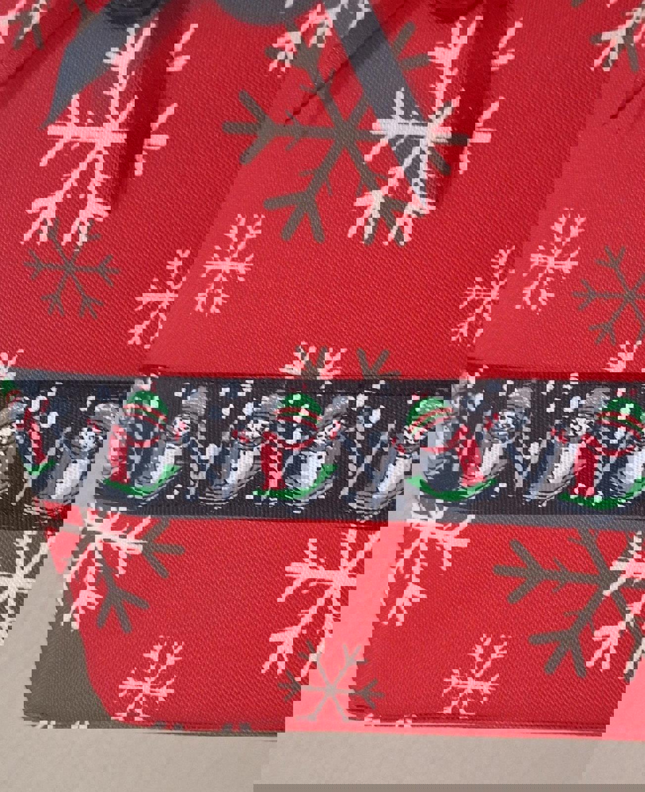 Classic Christmas Snowman With Snowflakes Red Green White Black Handbag