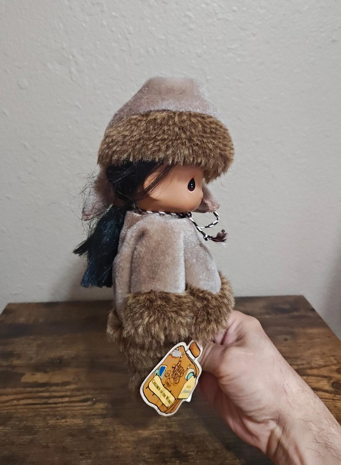 1994/95 Precious Moments "Children of the World" Sulu Alaska Doll