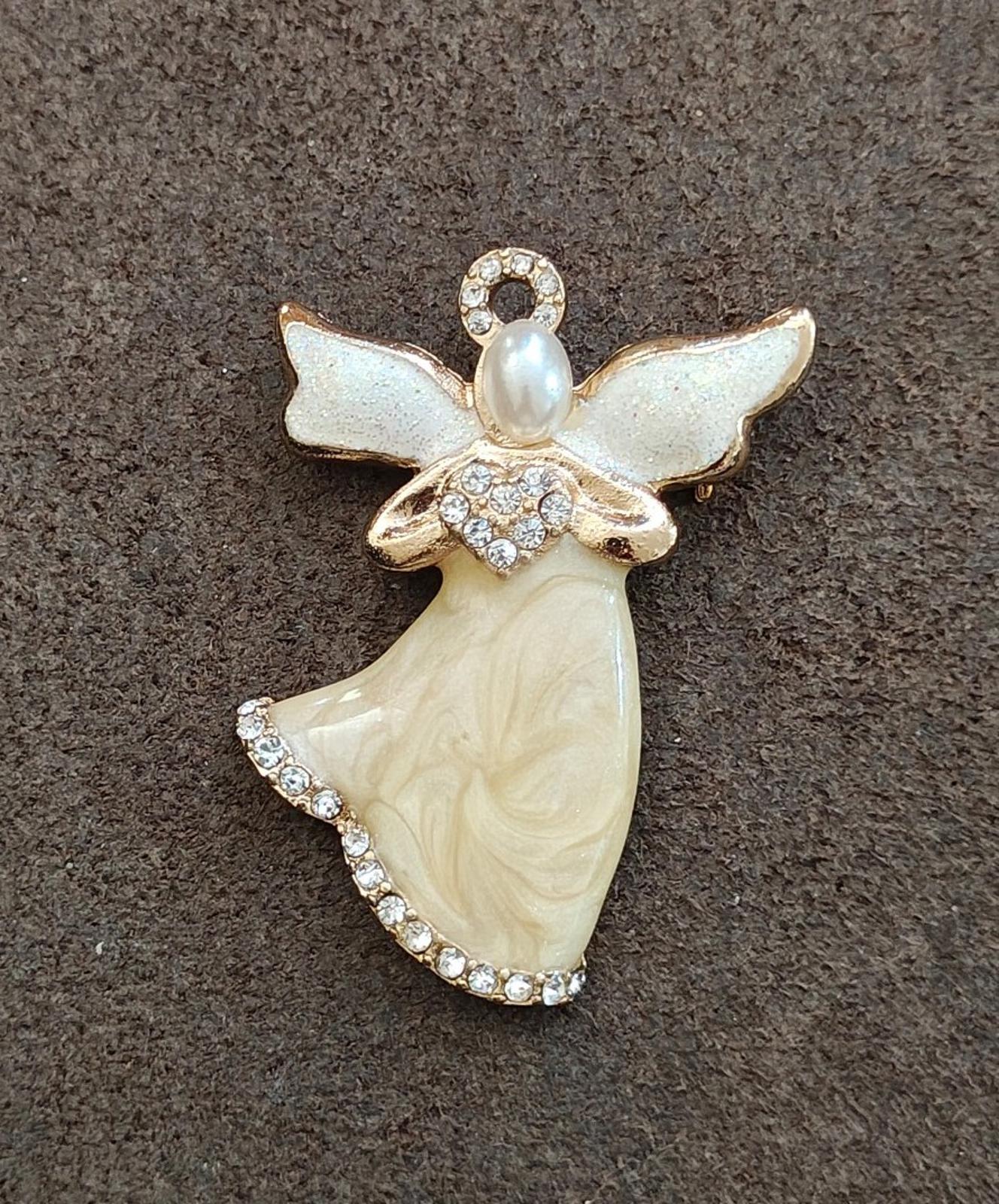 1980s Signed KC (Kenneth Cole) Pearlized Enamel Angel Gold Tone Brooch