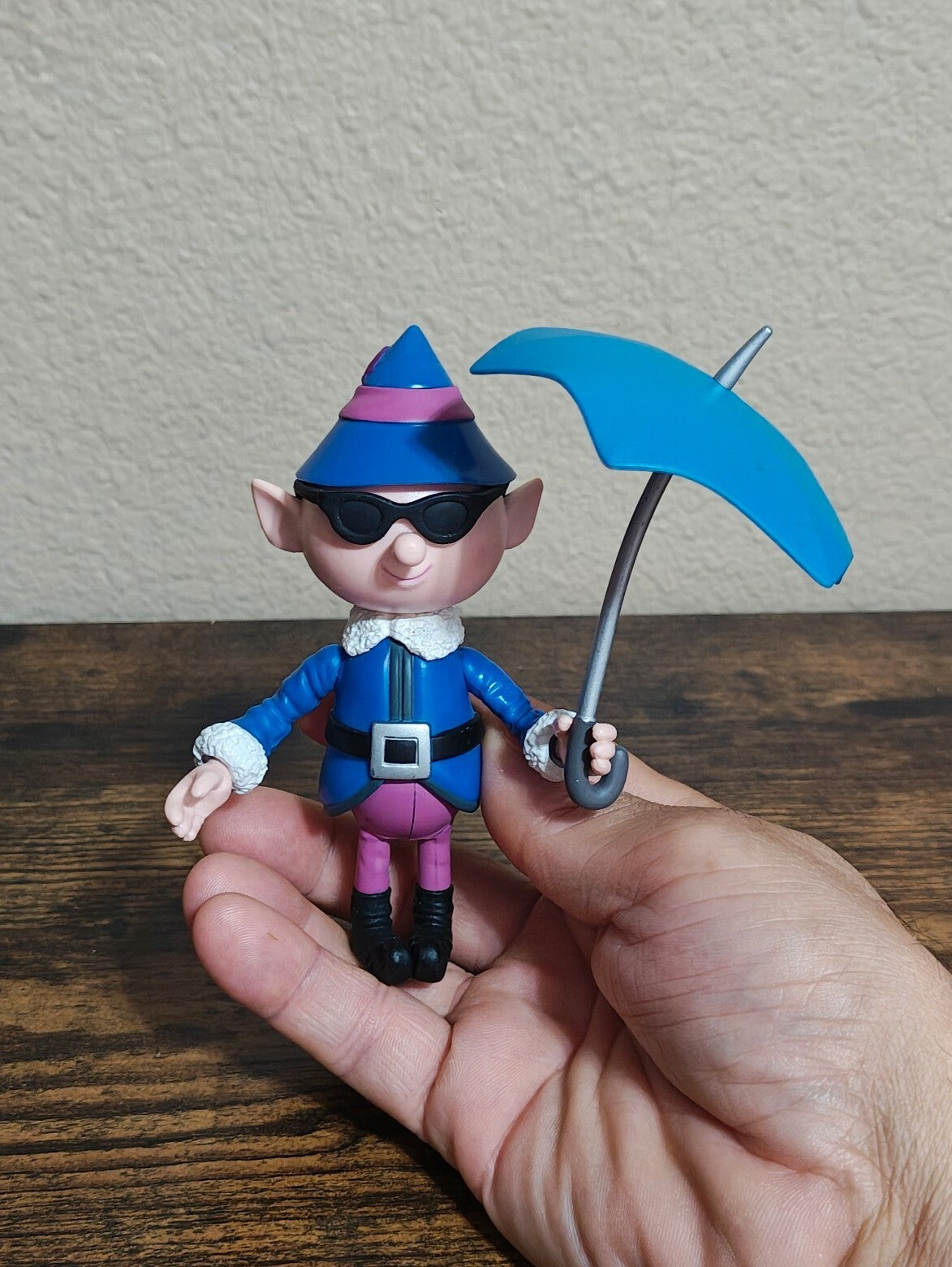 2003 Rare HTF Playing Mantis "Boy Elf" Rudolph The Red Nosed Reindeer PVC Figure