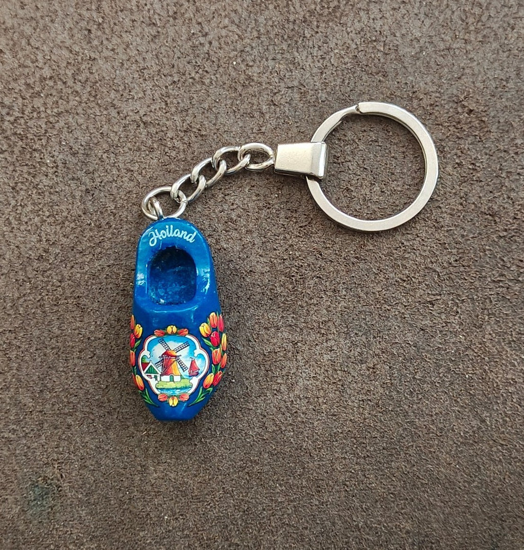 Traditional Hand painted Dutch Miniature Wooden Shoe (clog) Keychain