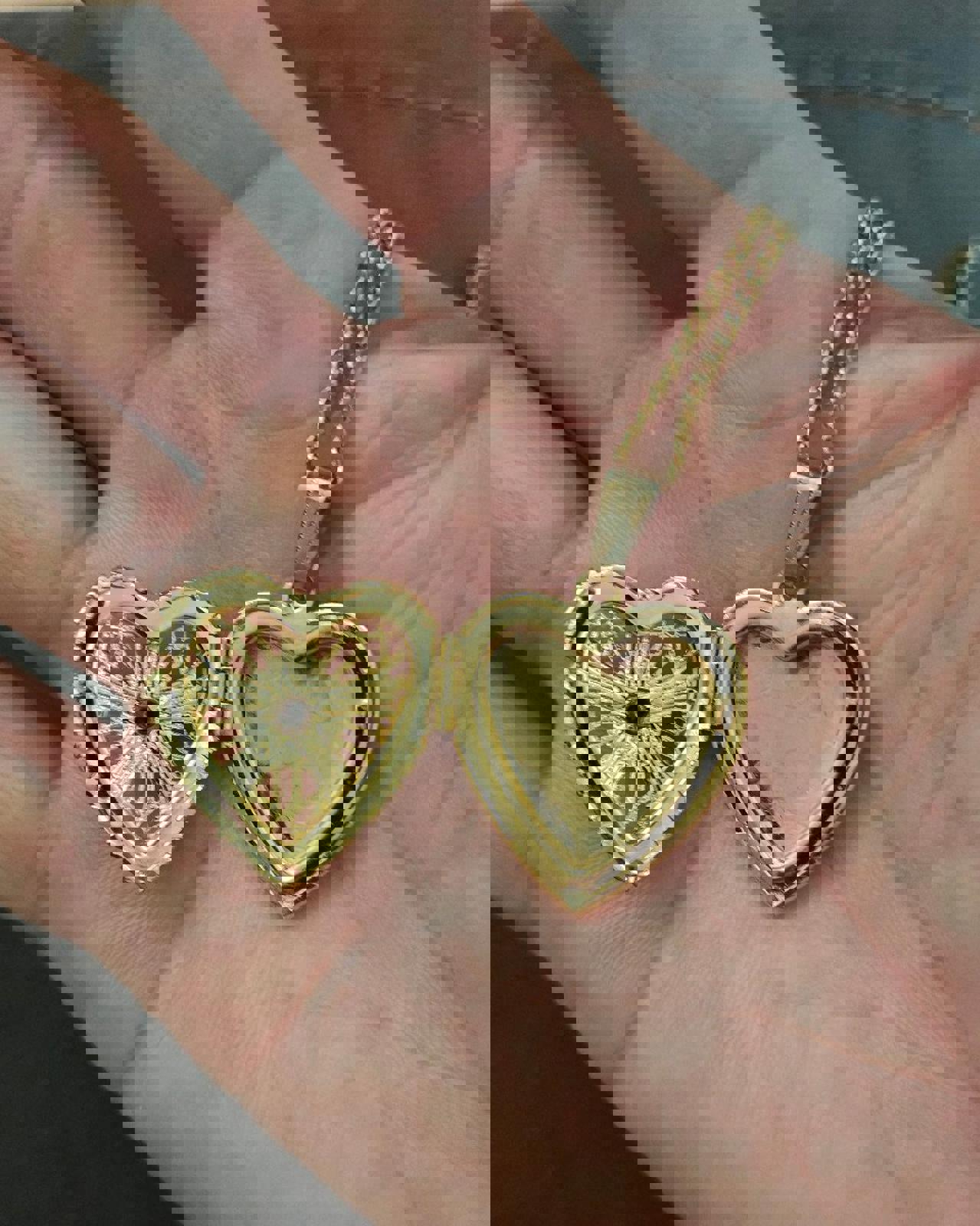 1980's Gold Tone Photo Heart Locket Necklace With Light Blue Rhinestone