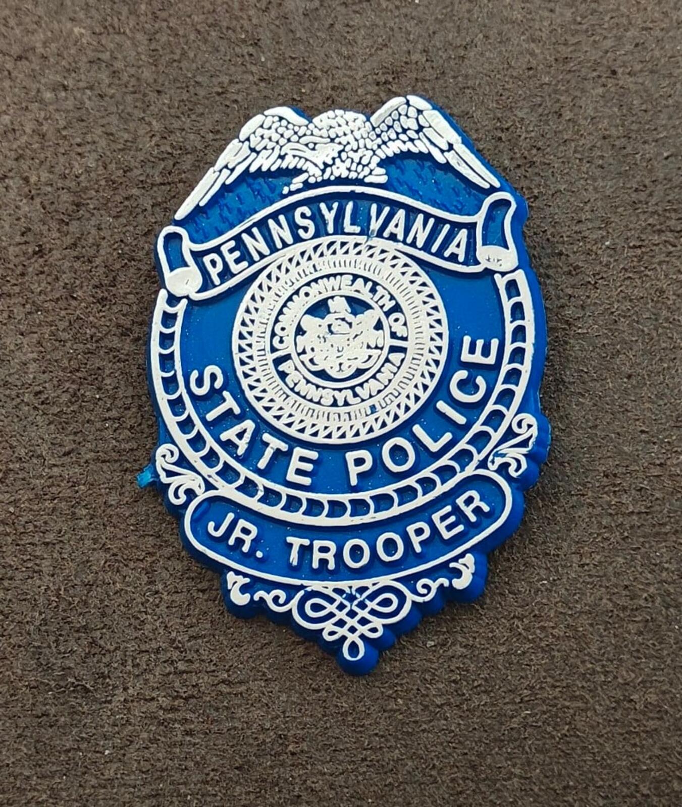 1980s/90s Rare & HTF Plastic Blue & White Junior Trooper Toy Badge
