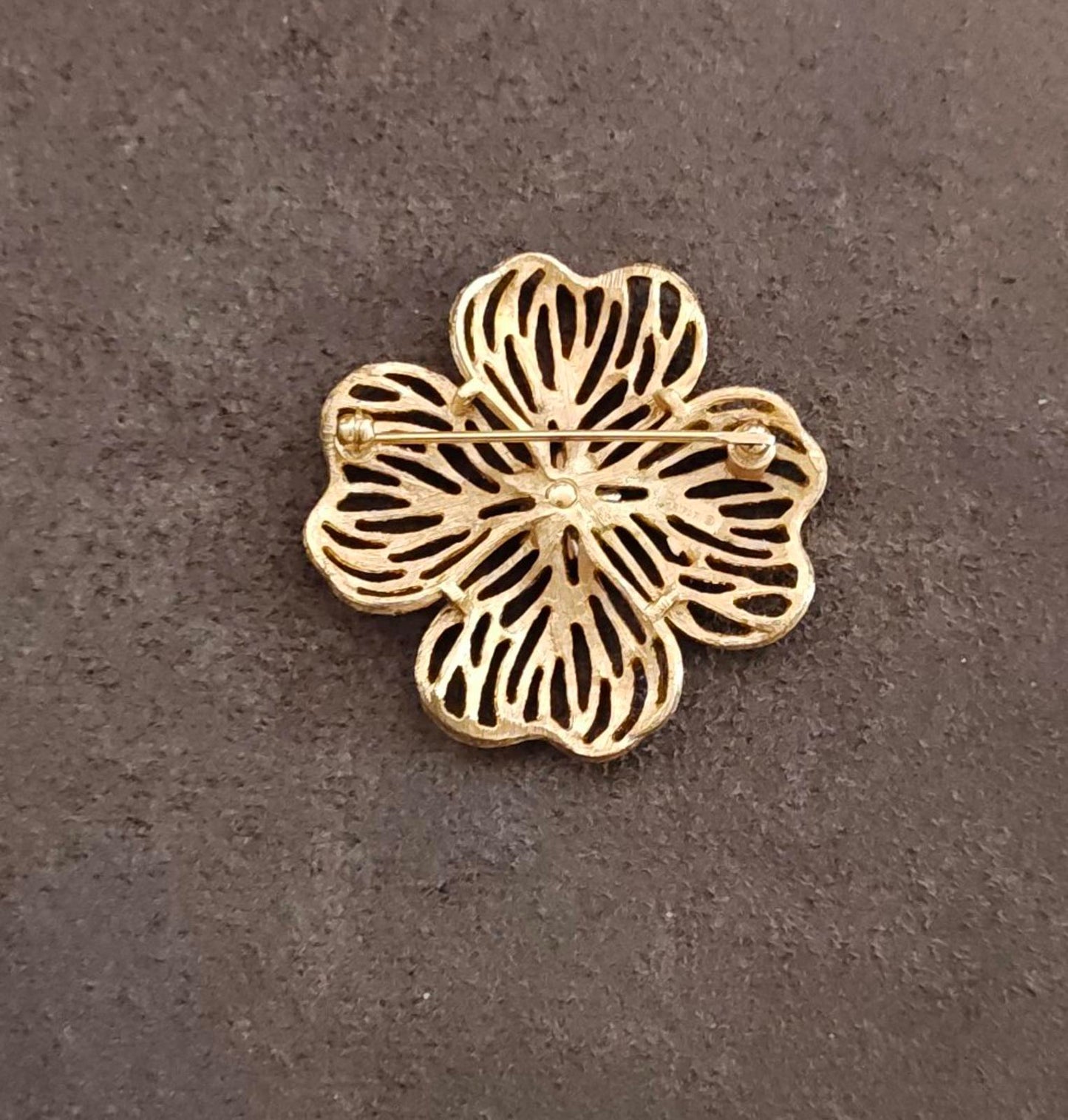 1950s/60s Gold Tone Vintage Textured Crown Trifari Dogwood Flower Brooch