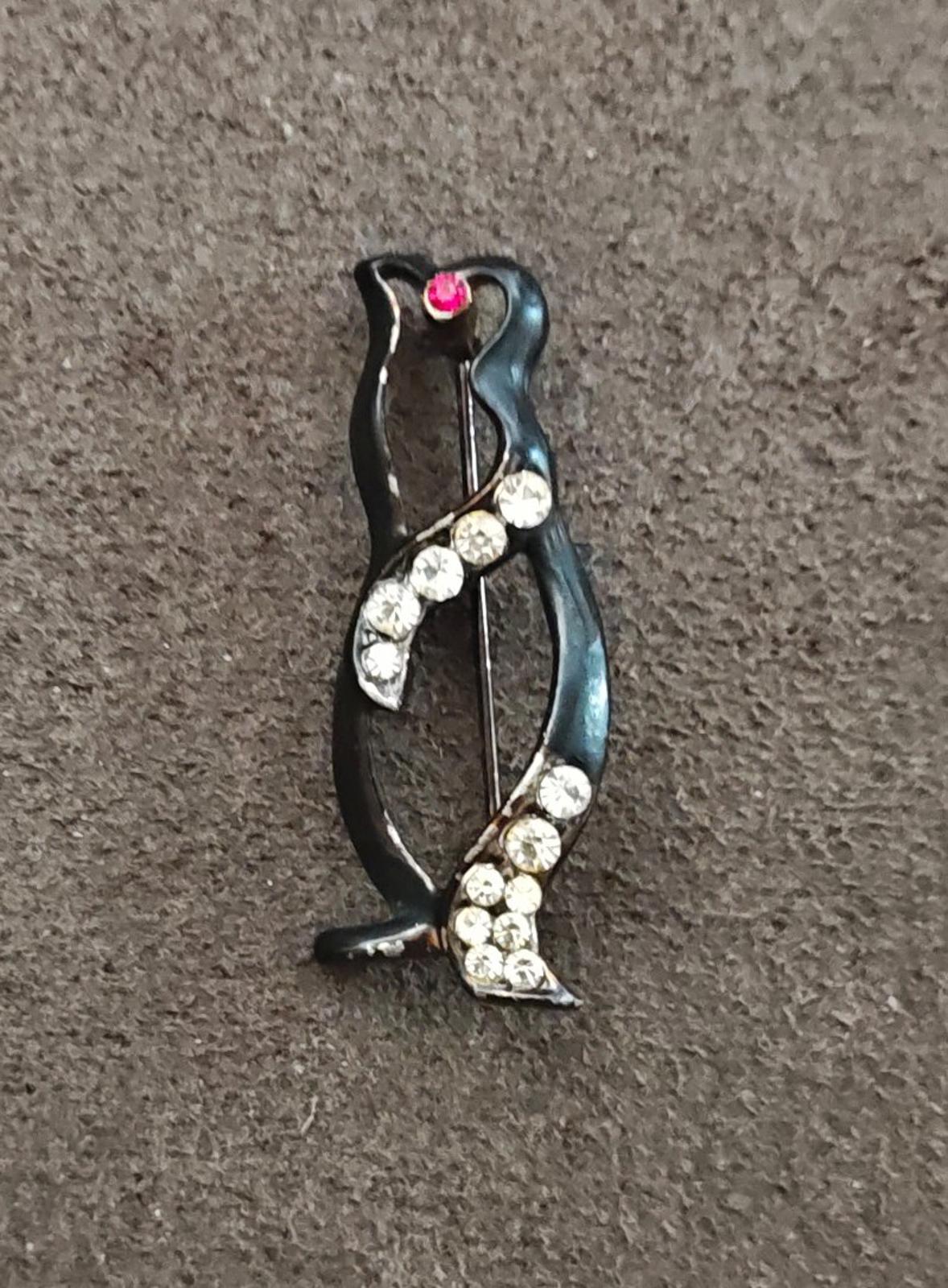 1980s Gold Tone Black Enamel With Red & Clear Rhinestones Penguin Brooch