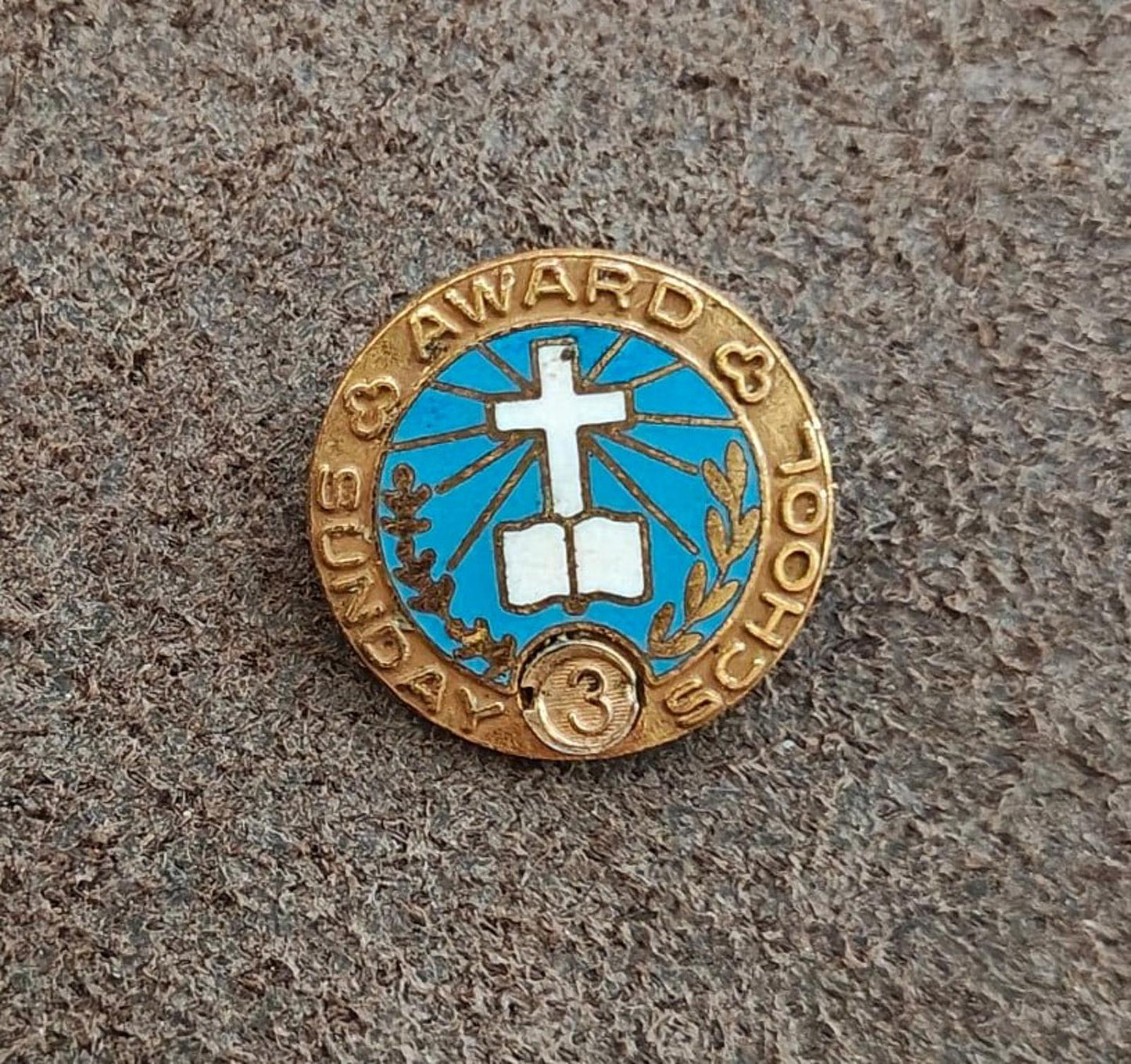 1950's/60's Vintage Sunday School Attendance Award Gold Tone Pin