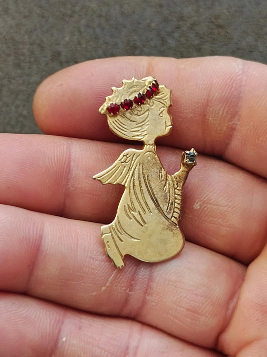 1950s/60s Gold Tone  Kneeling Praying Angel With a Red Rhinestone Halo Brooch