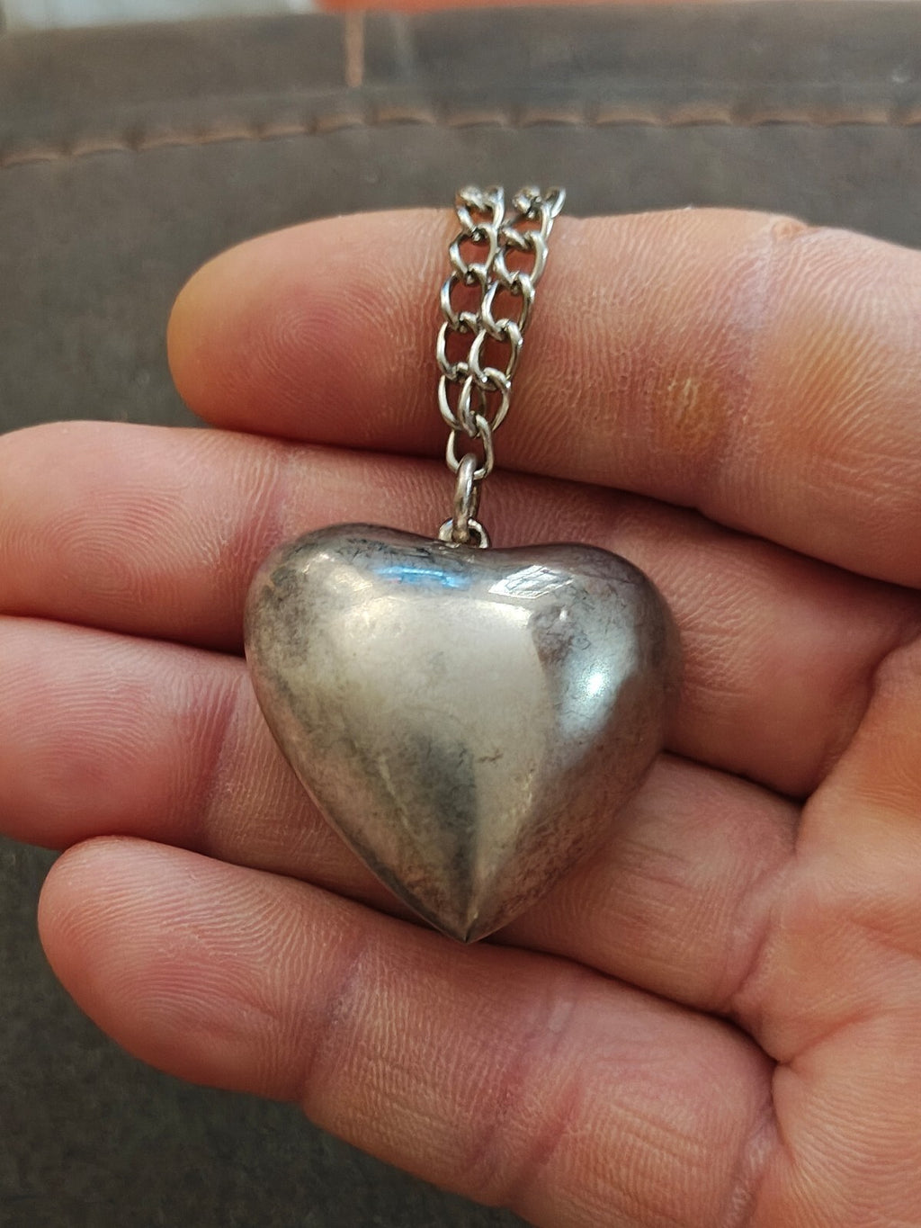 Vintage Style Silver Tone Puffy Heart Pendant Necklace