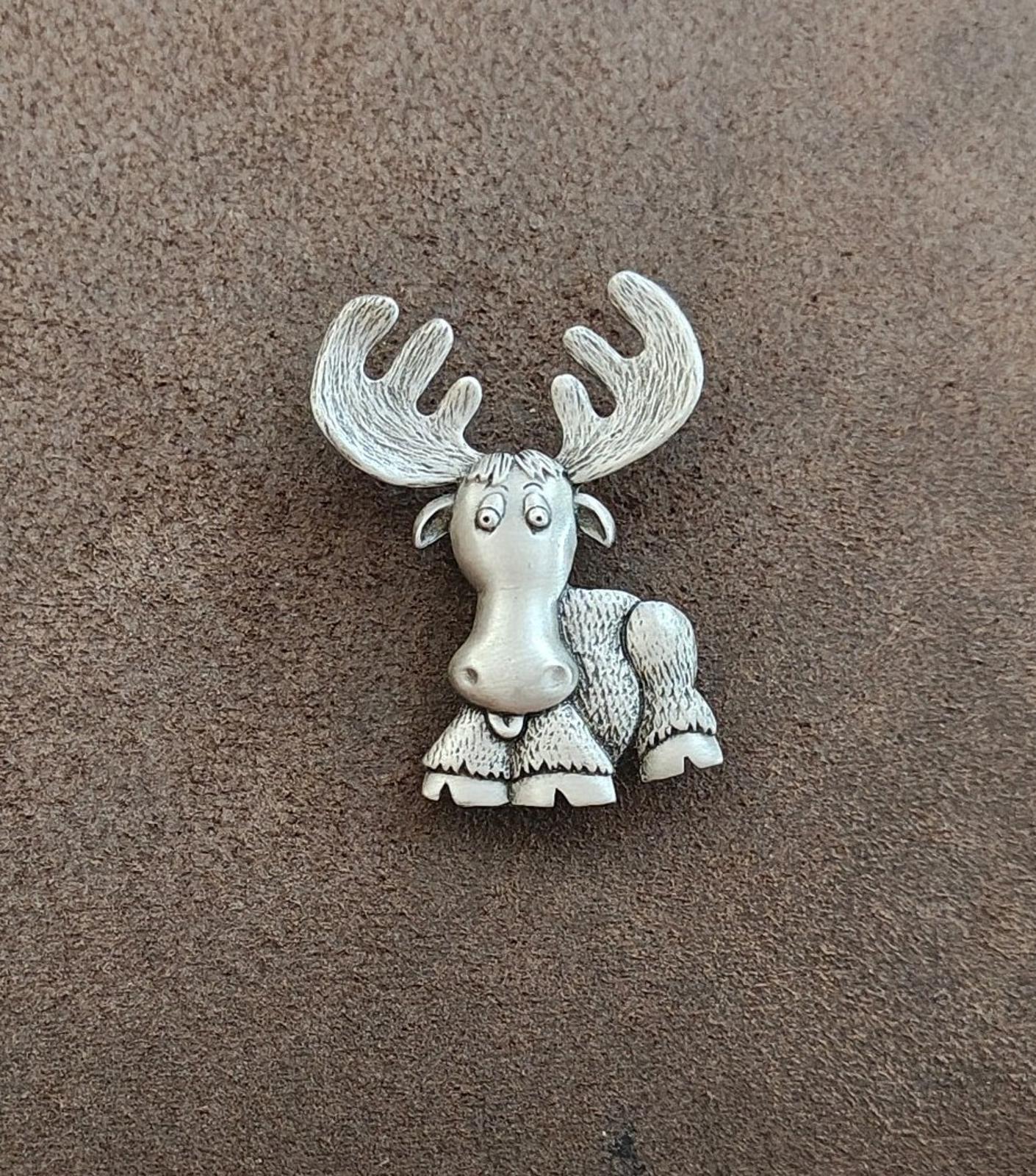 1980s Signed JJ (Jonette Jewelry) Pewter Moose Brooch