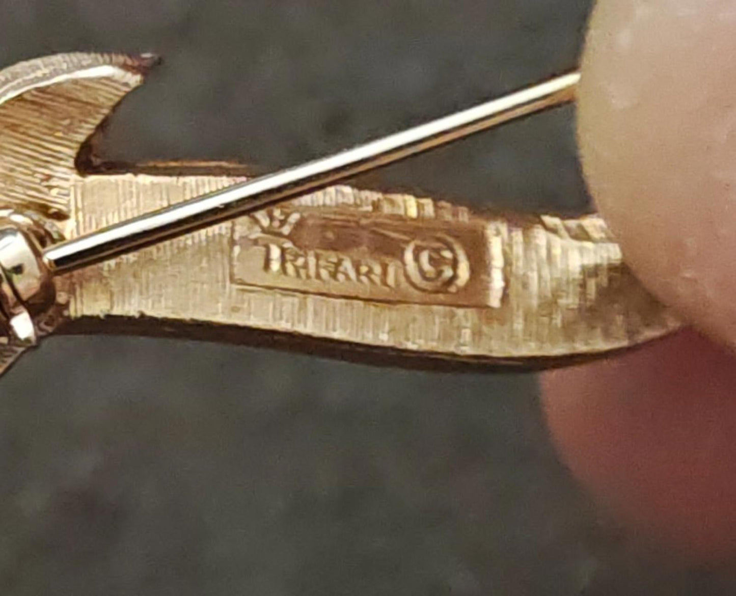 1960s Crown Trifari Gold Tone Textured Monogram Initial J Brooch