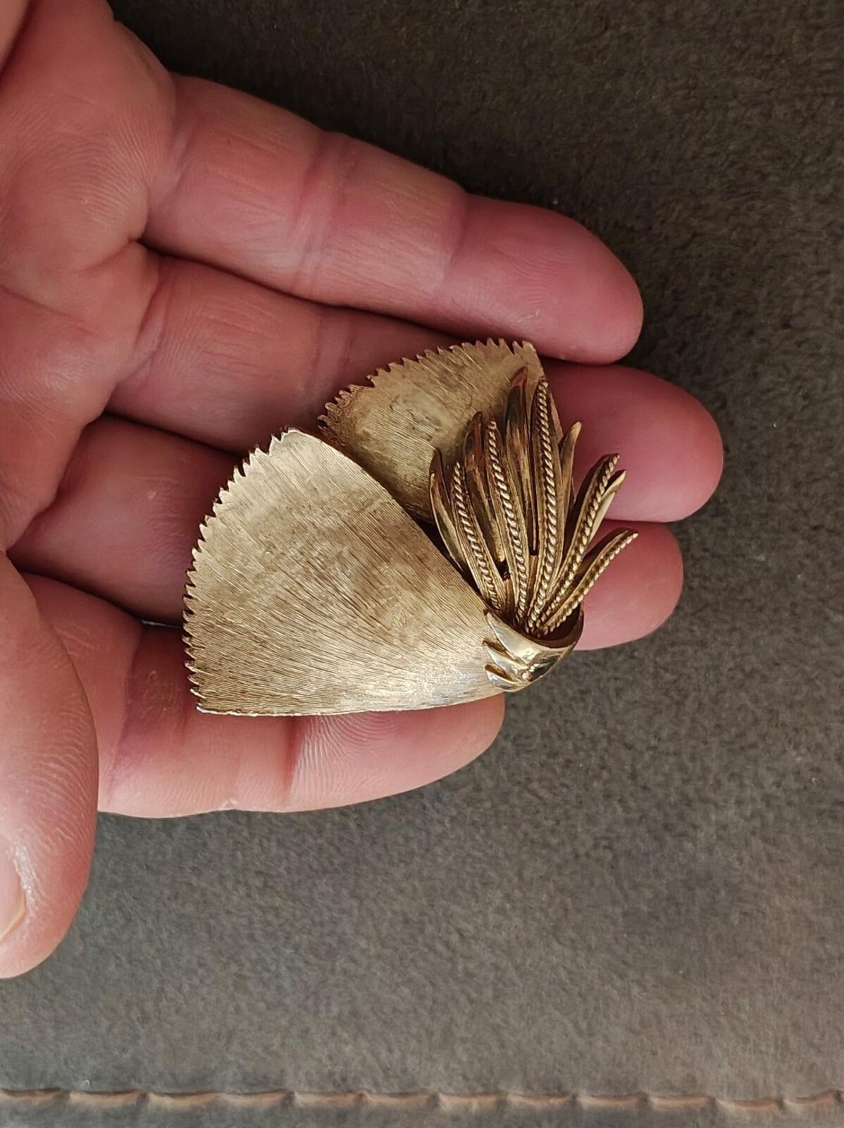 1950s/60s Samsan Plant Leaf Brooch