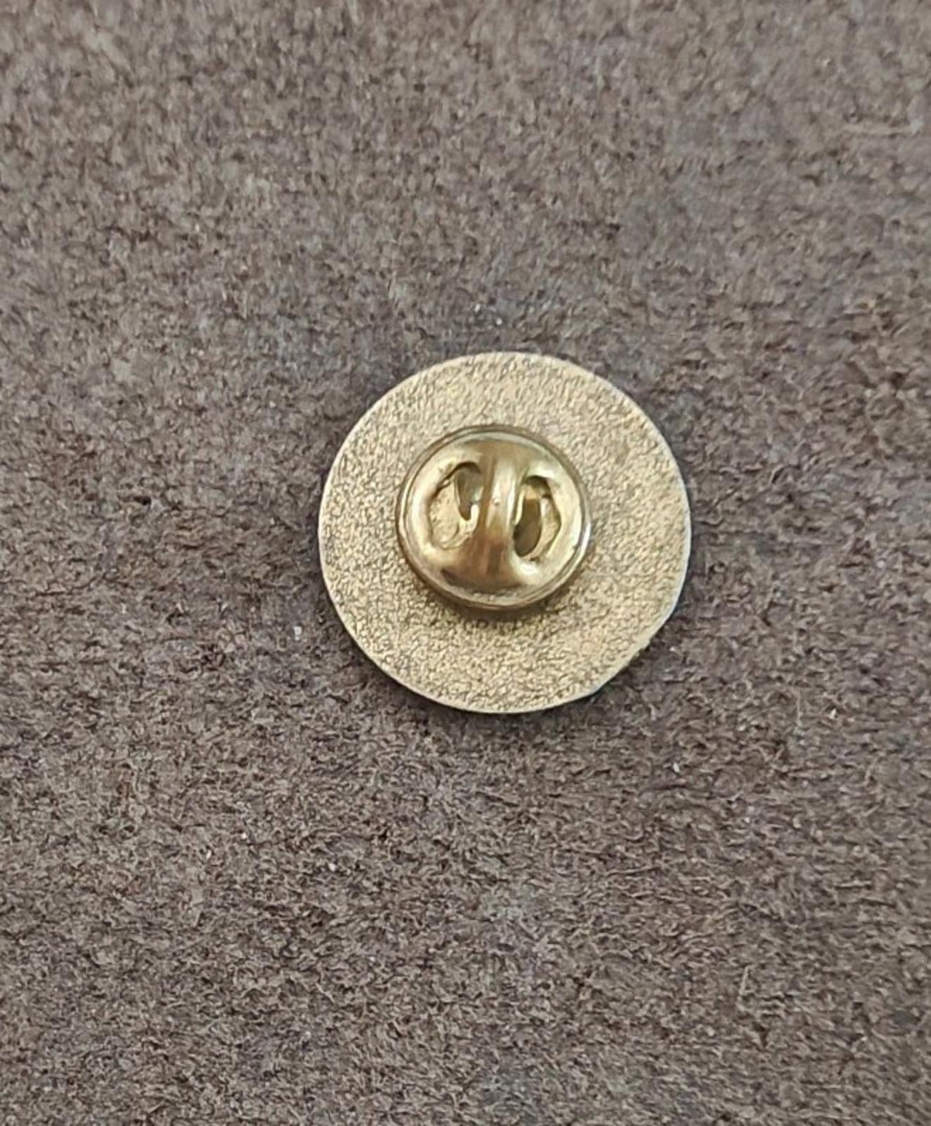 1970s/80s National Rifle Association "We The People" Constitution Signing Pin