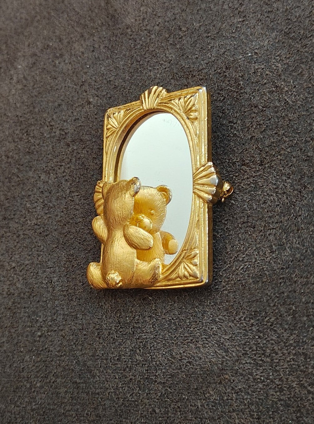 1980s Signed JJ Teddy Bear Looking In Mirror Gold-Tone Brooch Pin