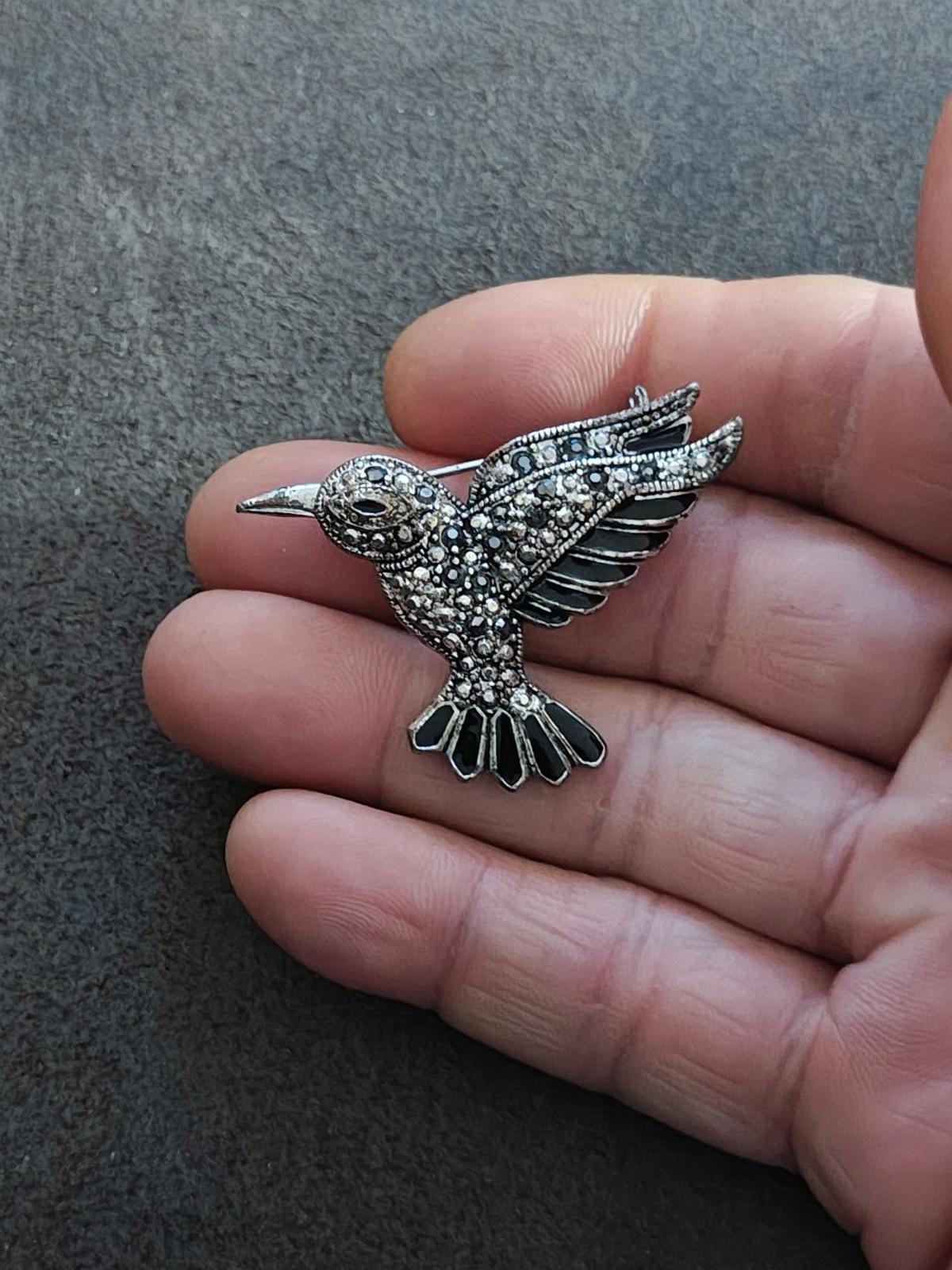1990s Silver Tone Marcasite With Black Enamel Hummingbird Brooch Pin