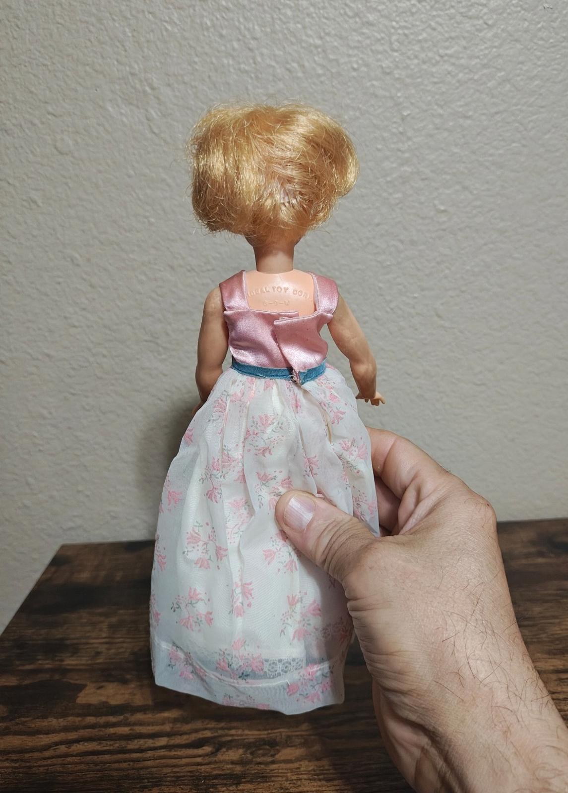 1964 Vintage Ideal Toy Corporation 2nd Issue Pepper Doll