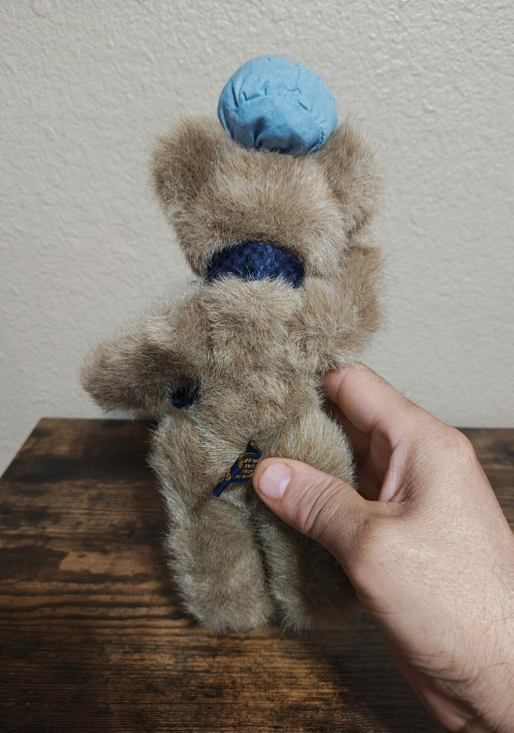 Early 2000s Retired Poor Ol' Bear" (Style 903007) The Boyds Collection Plush - Trinketmania-LV