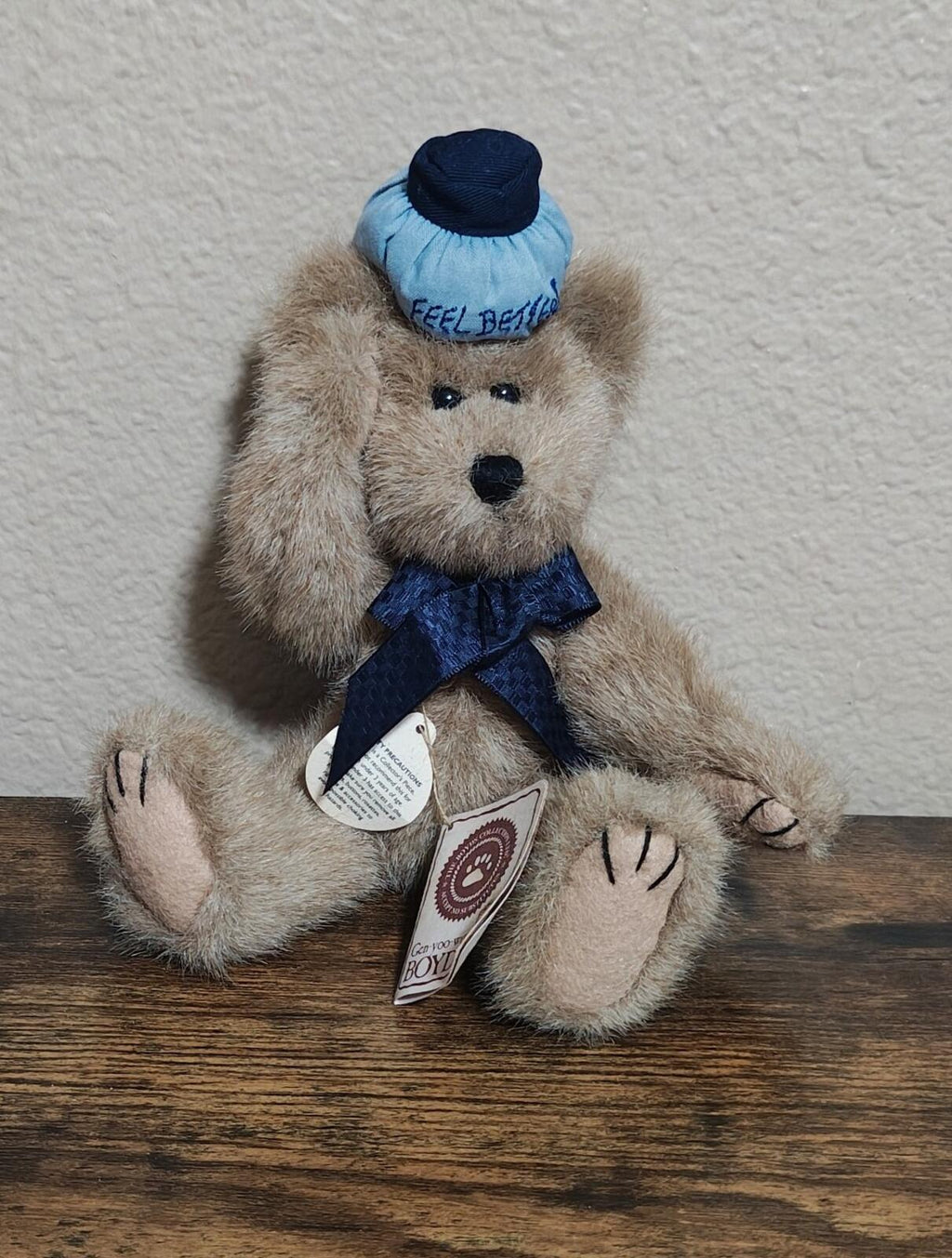 Early 2000s Retired Poor Ol' Bear" (Style 903007) The Boyds Collection Plush - Trinketmania-LV