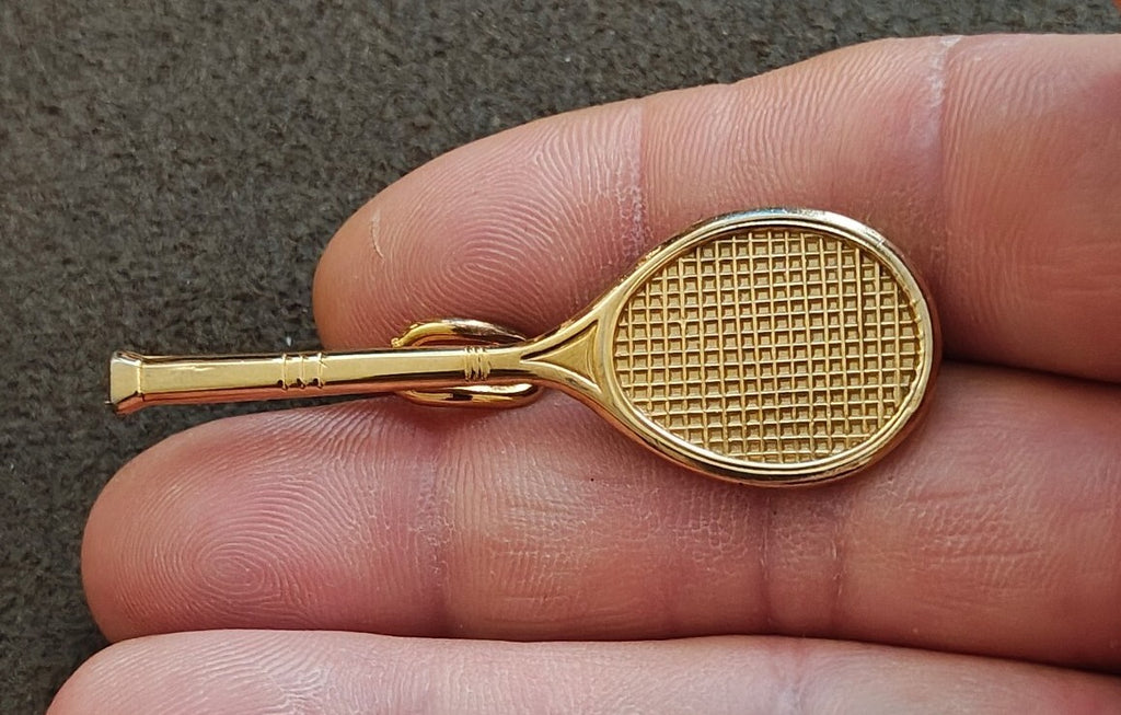 1960s Gold Tone Tennis Racket Wire Loop Tie Bar Clip