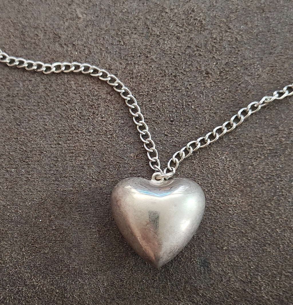 Vintage Style Silver Tone Puffy Heart Pendant Necklace