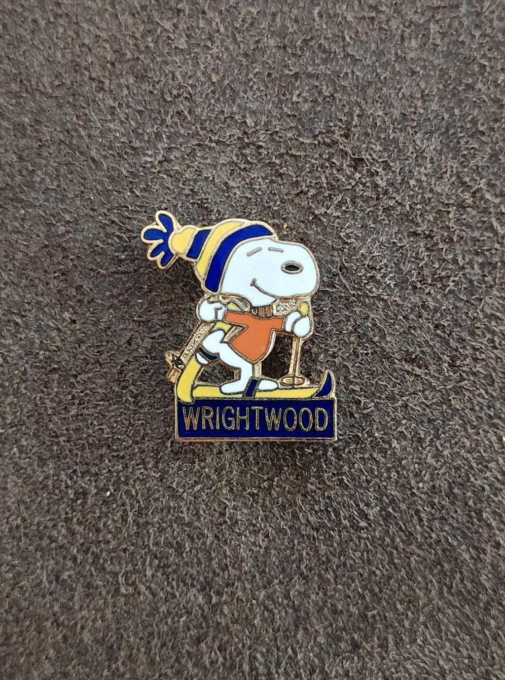 1970s Peanuts Snoopy Skiing Wrightwood  Cloisonné Gold Tone Enamel Pin