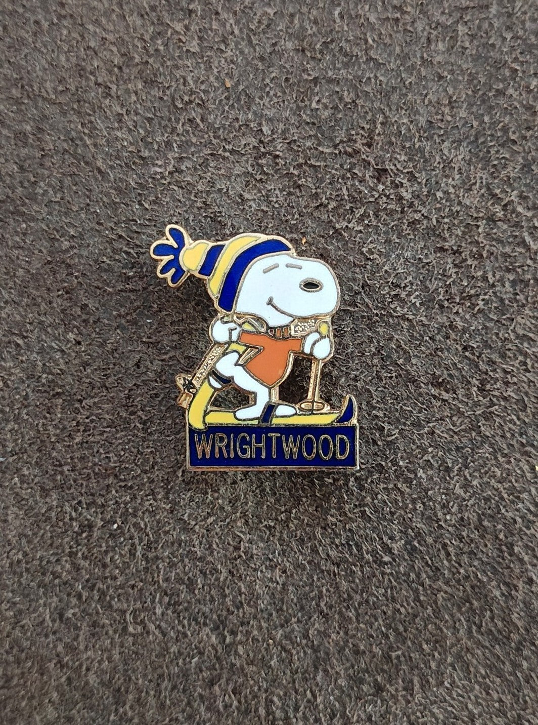 1970s Peanuts Snoopy Skiing Wrightwood  Cloisonné Gold Tone Enamel Pin