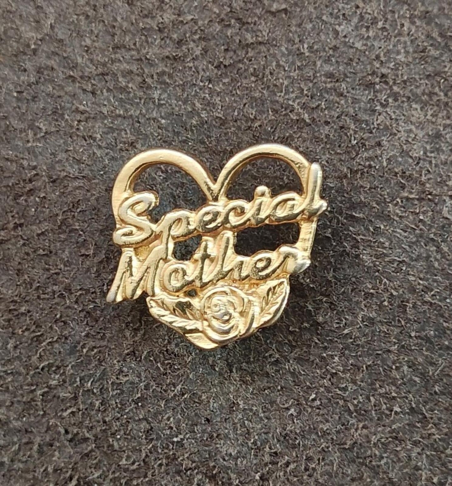 1980s Gold Tone "Special Mother" Heart  Pin