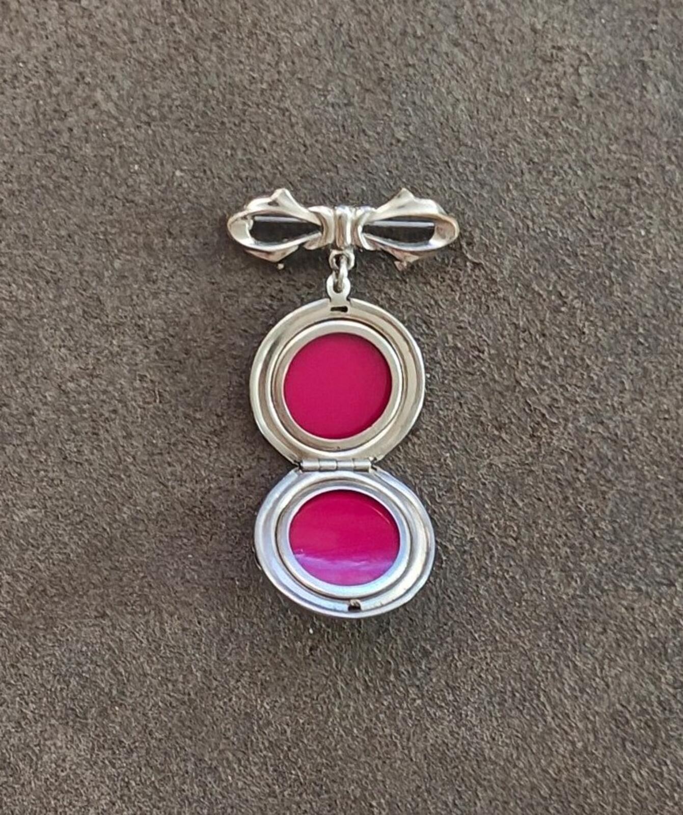 1930s Art Nouveau Silver Tone Flower Locket Brooch