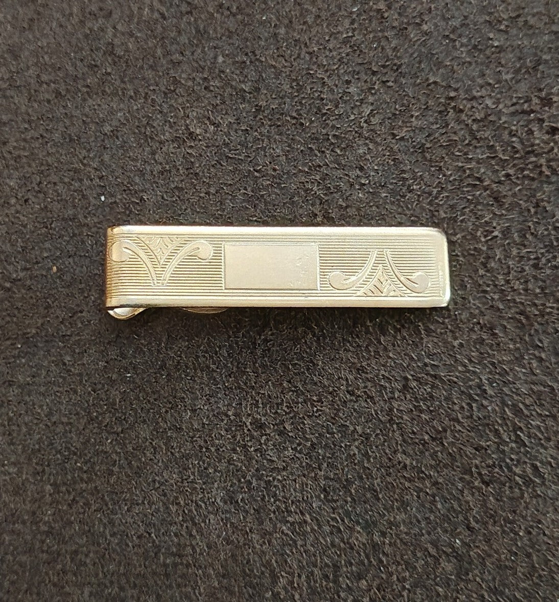 1950s/60s Gold Tone Etched Tie Bar Clip